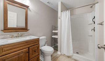 130 Brighton Ln, Adams Twp., PA 16046