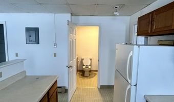 71 S Main St, Cambridge, VT 05444