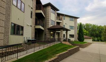 2900 N 4th St #305, Bismarck, ND 58503