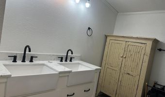 18611 Farm Road 2107, Aurora, MO 65605