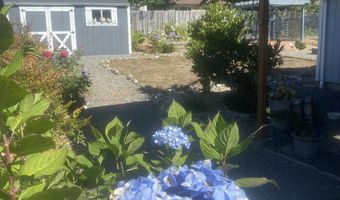 420 FIR St, Brookings, OR 97415