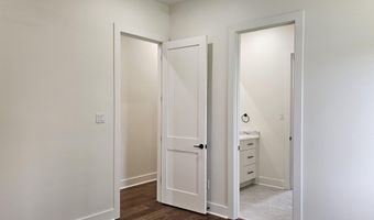 3053 Avilla Manor Trl, Alexander, AR 72002