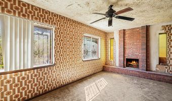 205 Seth Cir, Socorro, TX 79927
