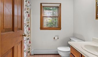 30 Pacheco Dr, North Smithfield, RI 02896
