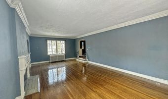 112 Oxford Pl, Bergenfield, NJ 07621