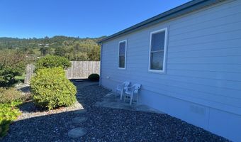 98609 CAMELLIA Dr, Brookings, OR 97415