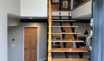 123 Stairs Rd, Amsterdam, NY 12010