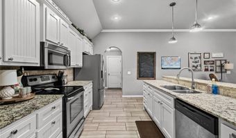 4002 SW Flatrock Cv, Bentonville, AR 72713