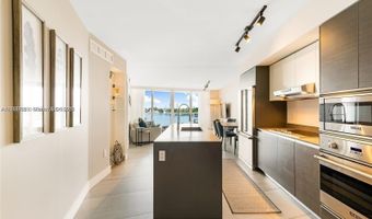 9821 E Bay Harbor Dr 503, Bay Harbor Islands, FL 33154