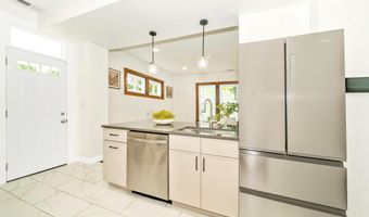 3003 20TH St NE, Washington, DC 20018