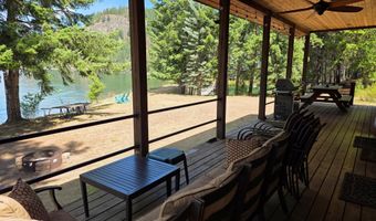 145 Cedar Dr, Bayview, ID 83803