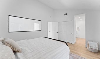 1262 E La Palma Ave A, Anaheim, CA 92805