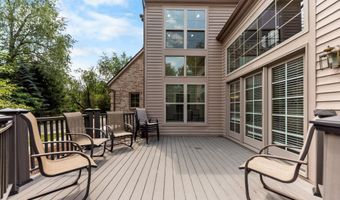 2086 Valleyview Dr, Ann Arbor, MI 48105