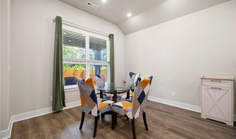 5300 SW Tea Olive Ln, Bentonville, AR 72713