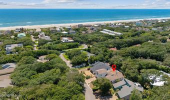 330 GARDEN Ln, Atlantic Beach, FL 32233