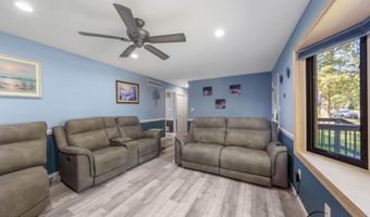 20 Woodland Rd, Bayville, NJ 08721