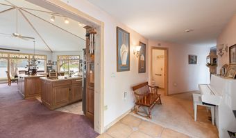 1 Mayhew Tpke, Bridgewater, NH 03222