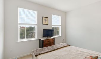 308 Hawthorne Ln, Barnegat, NJ 08005