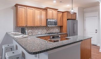 1650 Township Cir, Alpharetta, GA 30004