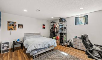9421 NE 28th Ct, Ankeny, IA 50021