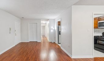 7260 GLEN HOLLOW Ct 60/4, Annandale, VA 22003