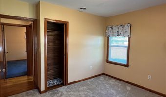 2216 E 44th St, Ashtabula, OH 44004