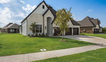 105 Deep Water Ct, Heath, TX 75032