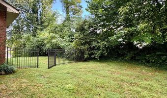 250 E Main St, Algood, TN 38506