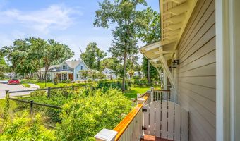 42 Sweet Olive Dr, Beaufort, SC 29907
