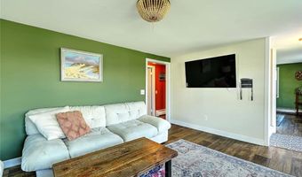 70 Boyce Ave, Barrington, RI 02806