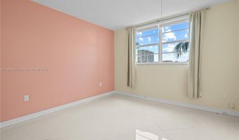 2999 Point East Dr C214, Aventura, FL 33160