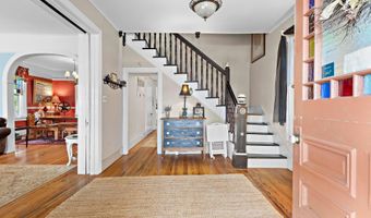 109 CENTRE St, Beach Haven, NJ 08008