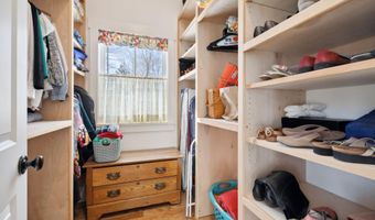 118 Gills Rd, Barnard, VT 05031