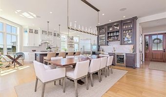 10 Coulter St, Jamestown, RI 02835