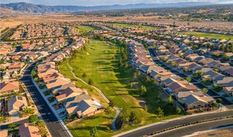 19128 Cedar Dr, Apple Valley, CA 92308