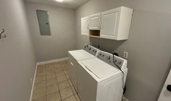 106 SHORE Dr, Big Sandy, TN 38221