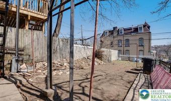 201 N 4th St, Allentown, PA 18102