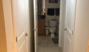 1021 N GARFIELD St 215, Arlington, VA 22201