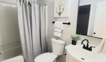 3048 GREENSHIRE Ave, Claymont, DE 19703