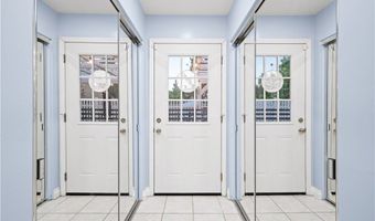 6230 Acadia Ave, Agoura Hills, CA 91301