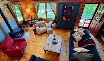 5451 River Rd, Arlington, VT 05250