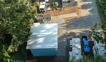 97799 Hanscam Ln, Brookings, OR 97415