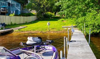 63 Lake Shore Dr, Barnstead, NH 03225
