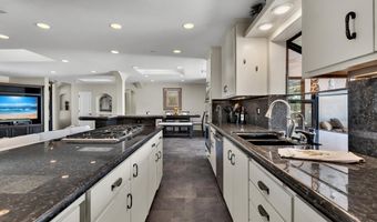 3181 Goldenspur Dr, Camarillo, CA 93010