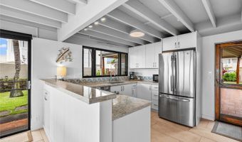 592 Kaimalino St, Kailua, HI 96734
