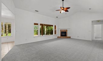 16840 Hawthorne Ave, Anderson, CA 96007