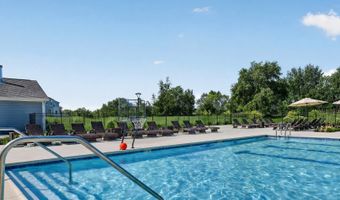 1756 S Port Dr, Antioch, IL 60002