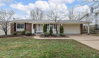 596 Golfwood, Ballwin, MO 63021