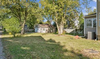 715 Grand Ave, Ames, IA 50010