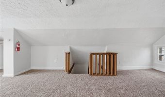 606 Brown St, Akron, OH 44311